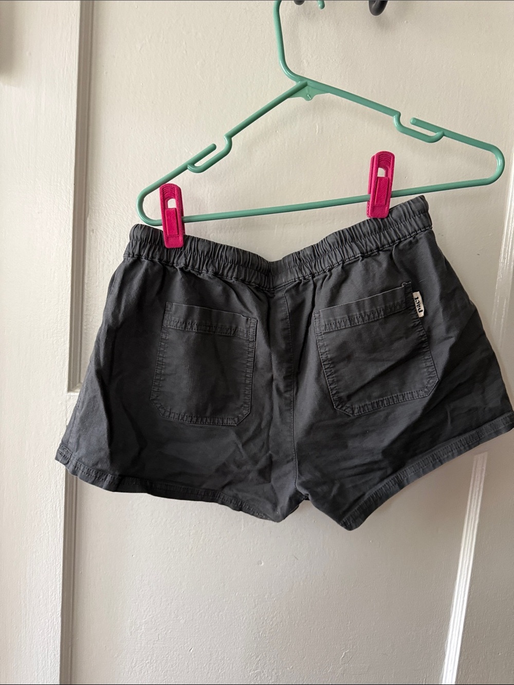 Pact Organic Cotton Women's Charcoal Drawstring Casual Shorts - Picture 4 of 6